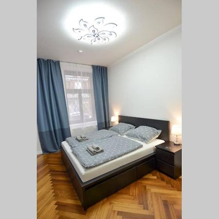 Brandly New Apartment Andel Praag Buitenkant foto